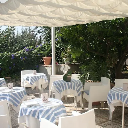 Hotel Senaria 3*